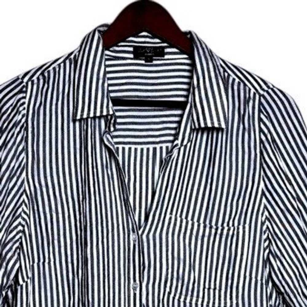 VelvetHeart 1X Stripe Button Shirt Black White 1X Classic Preppy Casual Relaxed - Picture 3 of 13